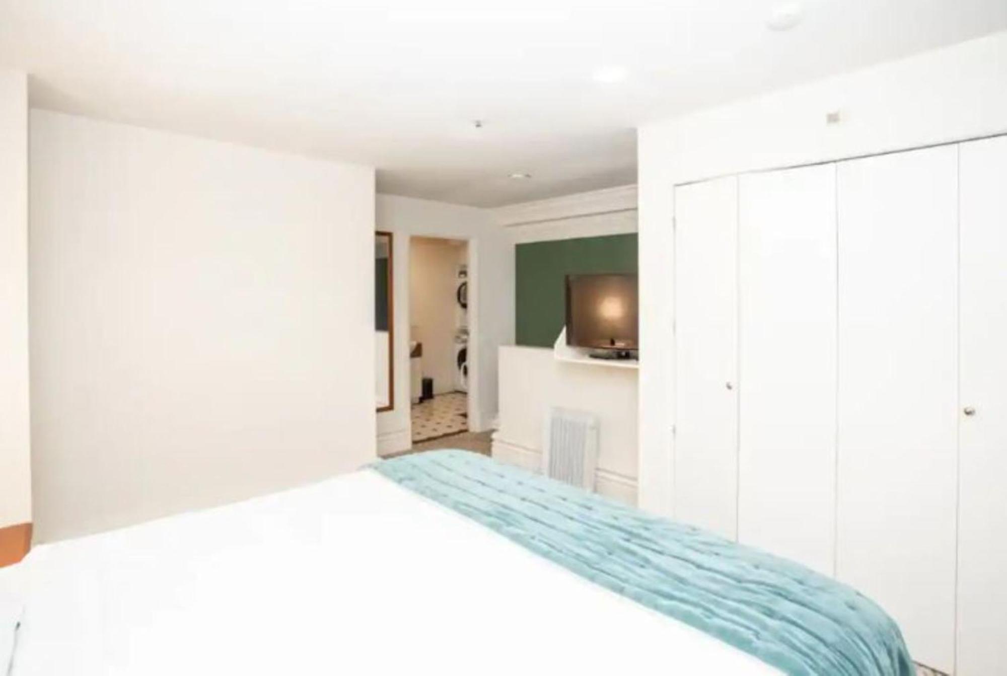 Апартаменты Beauty In The Cbd - 1Bed Free Parking Pool Крайстчёрч Экстерьер фото